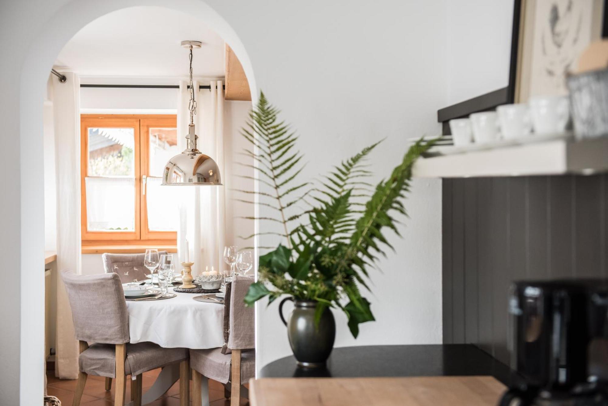 Haus Lesch - Stilvolle Appartements Mit Tollem Bergblick In Kreuth Am Tegernsee Luaran gambar